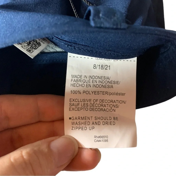 Under Armour  Boys Loose Fit Athletic Casual Shorts Navy Blue Size 8 - Picture 8 of 8